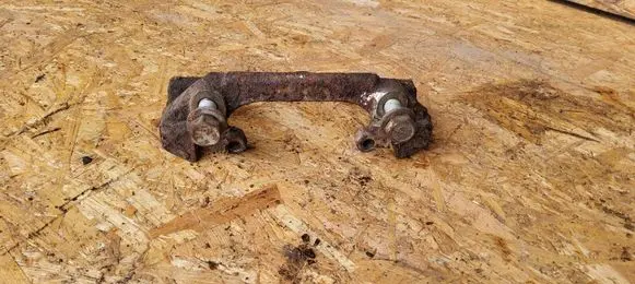 Chrysler Town u0026 Country IV Front Brake Caliper Pad/Carrier 