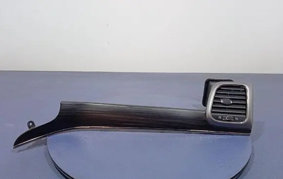 Jeep Grand Cherokee Side skirt rear trim X70003201SE