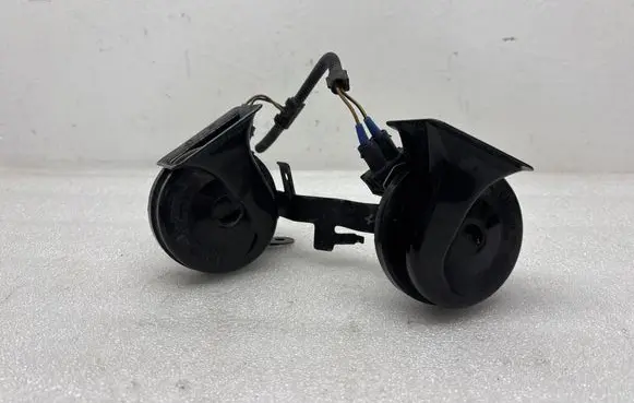 Audi A3 S3 8L Horn signal 0092018 CH2139