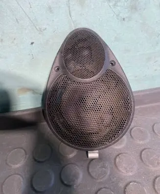 Porsche 911 996 Front door speaker 99664504701 3233145