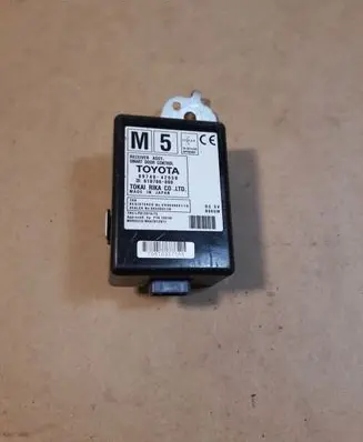 Toyota RAV 4 (XA40) Other control units/modules 8974042050