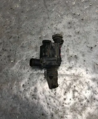 Audi Q7 4M Electric auxiliary coolant/water pump 06H121601N
