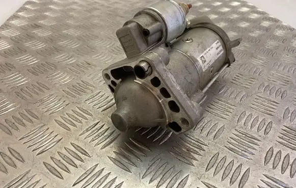 Volvo XC90 Starter motor 31419530