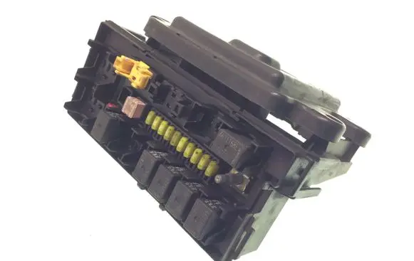 Jeep Grand Cherokee (WK) Fuse module 56040662AJ