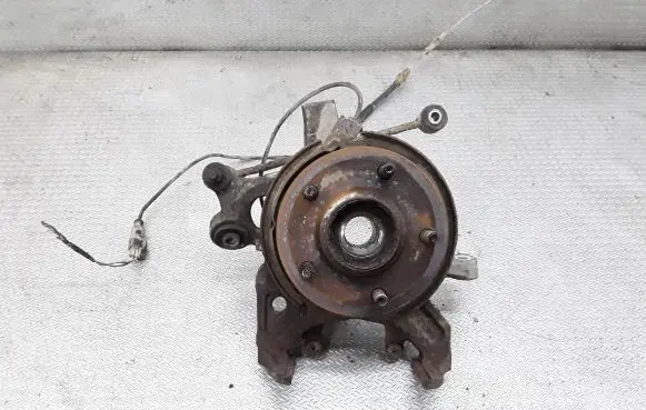 Chrysler Pacifica Rear wheel hub spindle/knuckle 