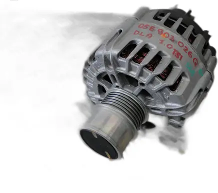Skoda Kamiq Generator/alternator 05E903026Q