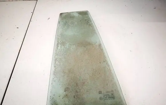 Opel Zafira A Rear vent window glass as2