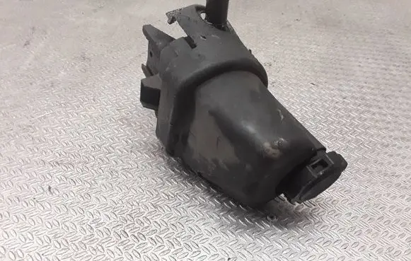 Opel Insignia A Power steering fluid tank/reservoir 