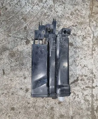Active carbon filter fuel vapour canister
