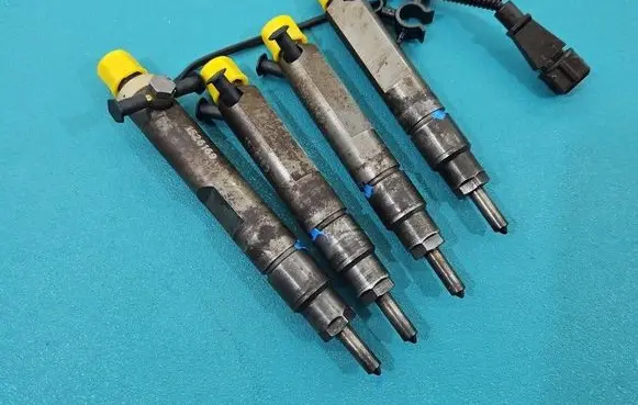 Volkswagen Bora Fuel injector 038130201F IMPRK1526169