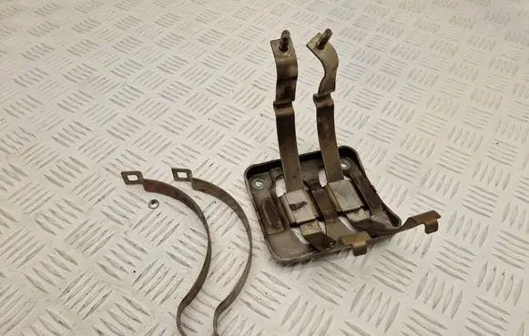 Renault Koleos I Muffler mount bracket/holder 20817JG71A 20817JG70A