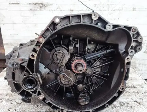 Renault Espace III Manual 5 speed gearbox 7701702525