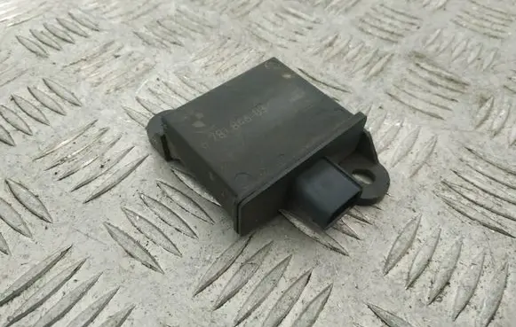 BMW 5 GT F07 Tire pressure control unit 6781846