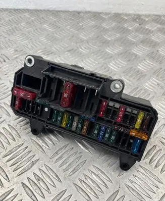 BMW 7 E65 E66 Fuse module 6900583