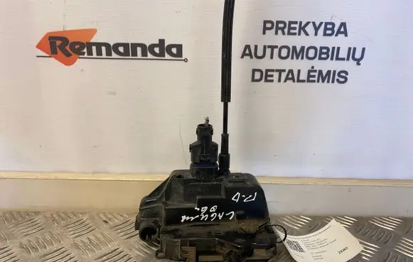 Renault Laguna II Front door lock