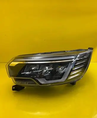 Renault Trafic III (X82) Headlight/headlamp 260601790R