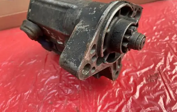 Toyota Land Cruiser (BJ70) Starter motor 1280008200