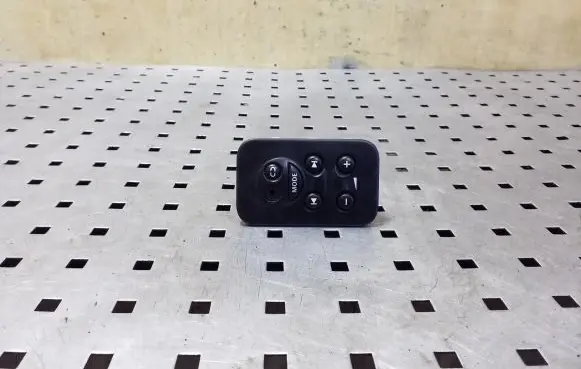 Multifunctional control switch/knob