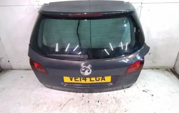Opel Astra J Truck tailgate 