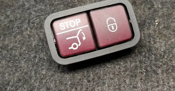 Mercedes-Benz GLE (W166 - C292) Tailgate/boot open switch button 2128210551