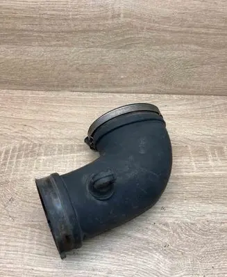 Opel Omega B1 Air intake hose/pipe 09157254