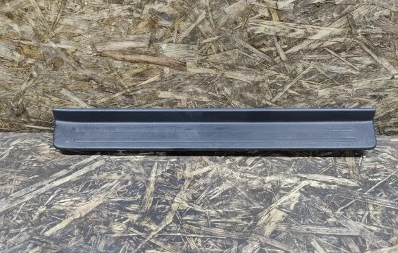 Mazda CX-9 Side skirt rear trim TD11687H0