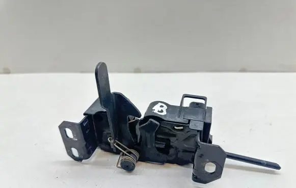 Mercedes-Benz B W246 W242 Engine bonnet/hood lock/catch A2468700558