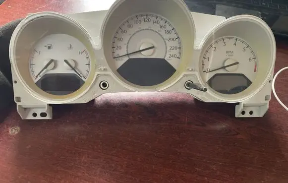Nissan X-Trail T30 Speedometer (instrument cluster) 04840659AA