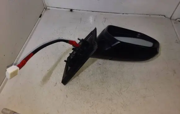 Toyota Prius (XW50) Front door electric wing mirror E4044690