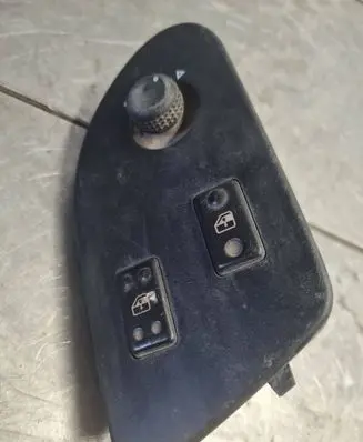 Renault Megane I Wing mirror switch 7700808035