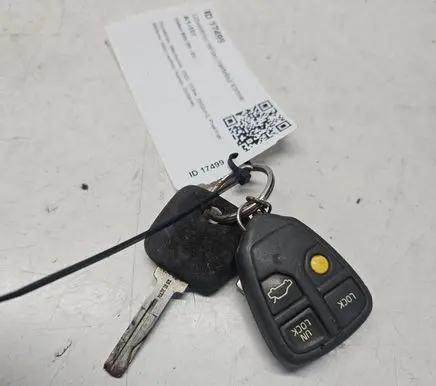 Volvo S80 Ignition key/card 