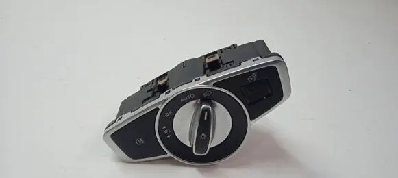 Mercedes-Benz GLC X253 C253 Light switch A2059051810