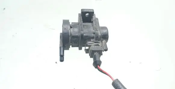 Volvo S40, V40 Turbo solenoid valve 7700103403