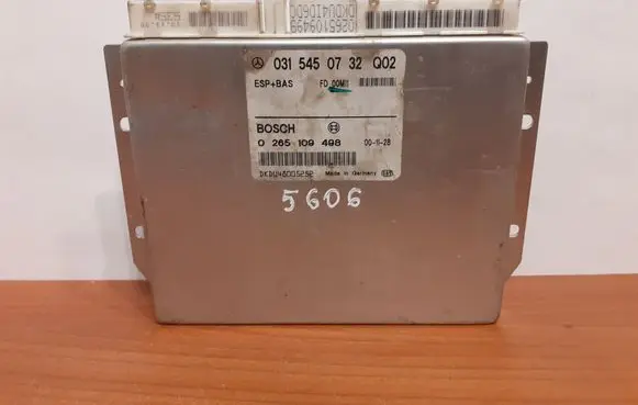 Mercedes-Benz E W210 ABS control unit/module 0315450732 0265109498