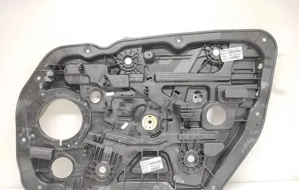 KIA Ceed Front window lifting mechanism without motor 82480A2311 F111RP38 A2W159164