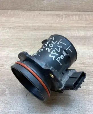 Volvo V50 Mass air flow meter 98AB12B579GA