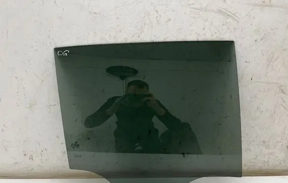 Volkswagen T-Cross Rear door window glass 2GM845026A