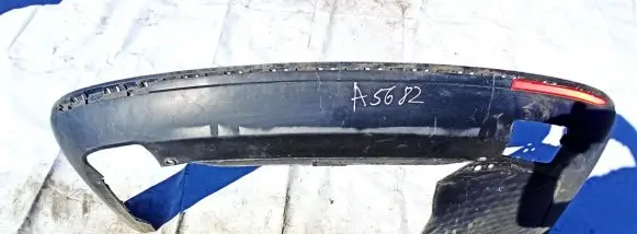 Front bumper lip