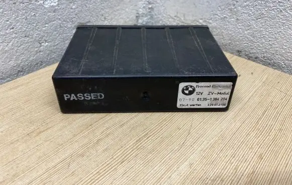 BMW 5 E34 Comfort/convenience module 61351384204