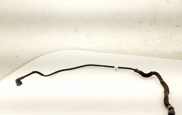 Engine coolant pipe/hose