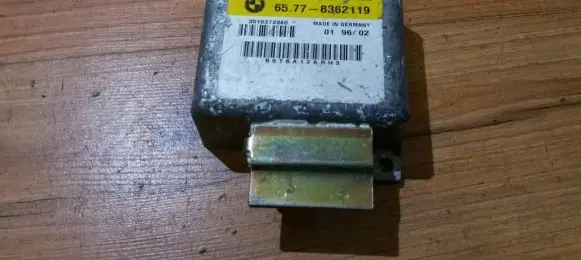 BMW 5 E34 Airbag control unit/module 65778362119 65.77-8362119