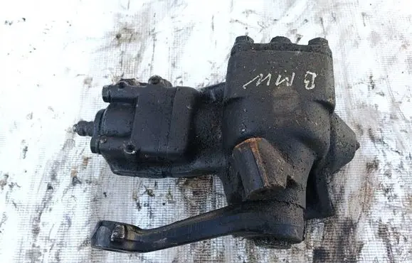BMW 5 E34 Steering rack 8051955126 1139731