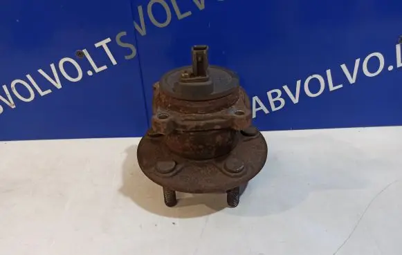 Volvo V50 Rear wheel hub 31340686