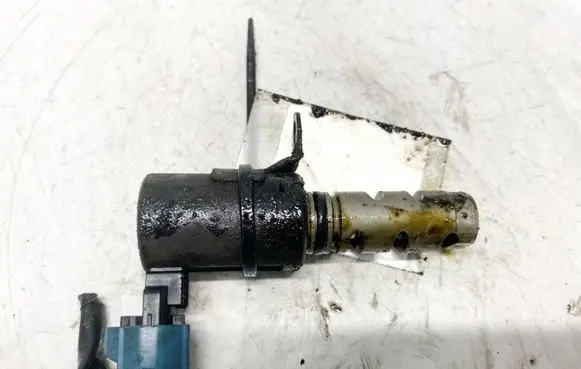 Subaru Legacy Camshaft vanos timing valve 10921AA040