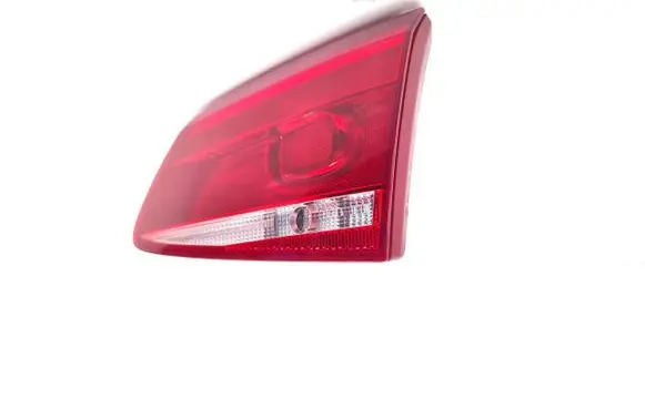 Volkswagen Passat Alltrack Tailgate rear/tail lights 3AF945094B