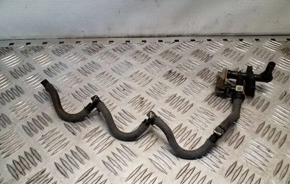 Renault Trafic III (X82) Fuel return line/hose