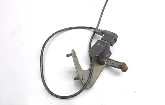 Mercedes-Benz E W211 Air suspension front height level sensor A0105427717