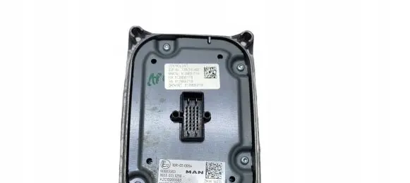 Mercedes-Benz S W223 Voltage converter/converter module 