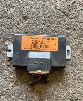 Hyundai Santa Fe Gearbox control unit/module 9544739520