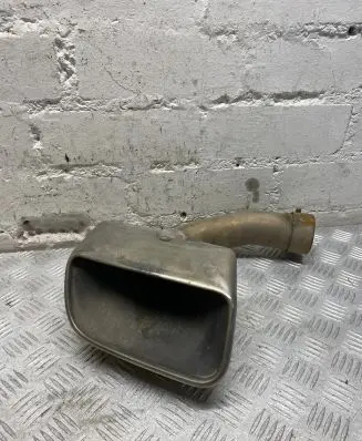 Porsche Cayenne (9Y0 9Y3) Muffler ending 9Y0253826